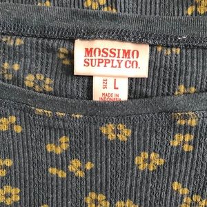 Mossimo long-sleeve tee